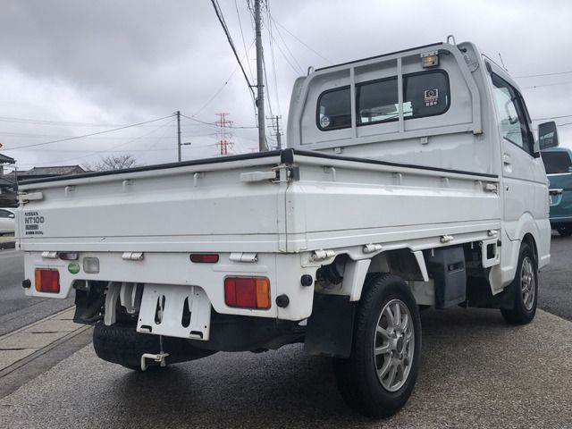 NISSAN NT100 CLIPPER 2015 Image 31