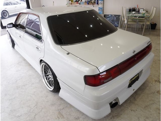 NISSAN LAUREL 1995 Image 31