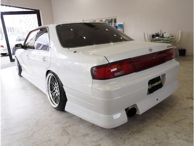 NISSAN LAUREL 1995 Image 31