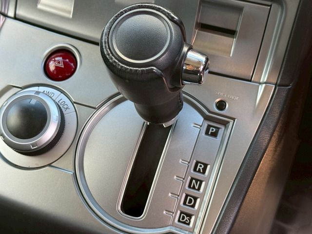 MITSUBISHI DELICA D:5 4WD 2007 Image 31