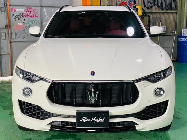 MASERATI LEVANTE 2018 Image 31