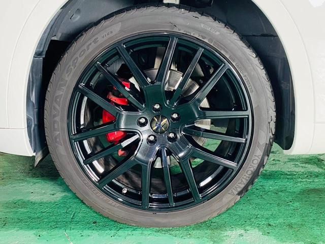 MASERATI LEVANTE 2018 Image 31