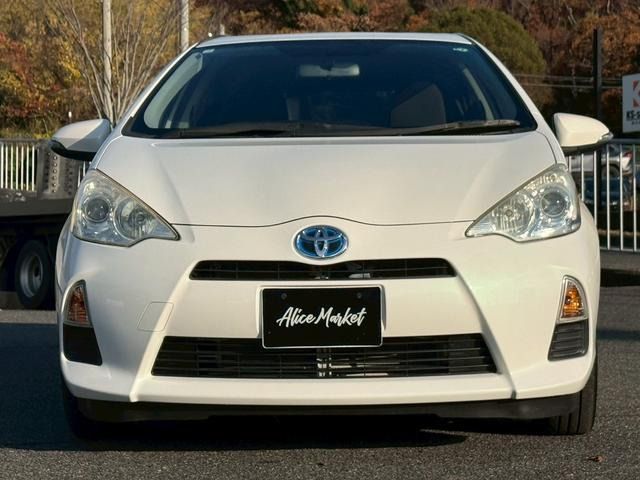 TOYOTA AQUA 2012 Image 31