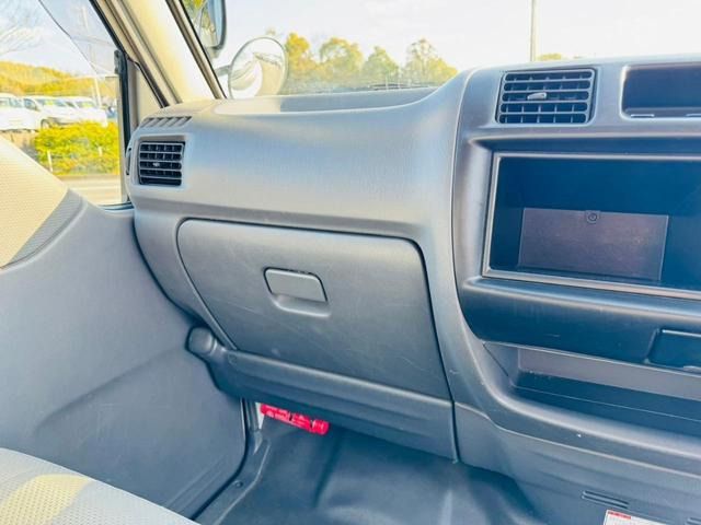 MAZDA BONGO VAN 2WD 2007 Image 31