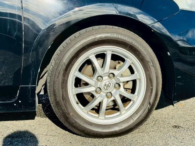 TOYOTA PRIUS ALPHA 2012 Image 31