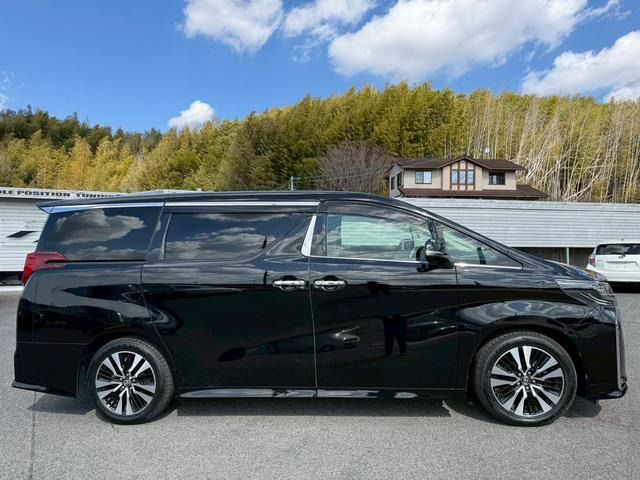 TOYOTA ALPHARD 2018 Image 31