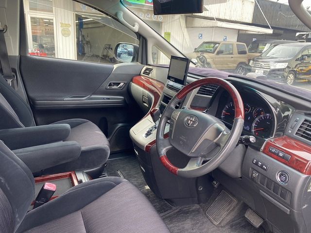TOYOTA VELLFIRE 2011 Image 31