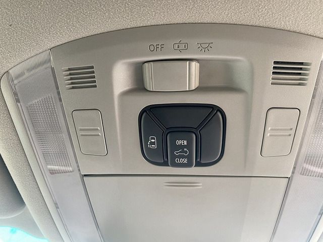 TOYOTA VELLFIRE 2011 Image 31