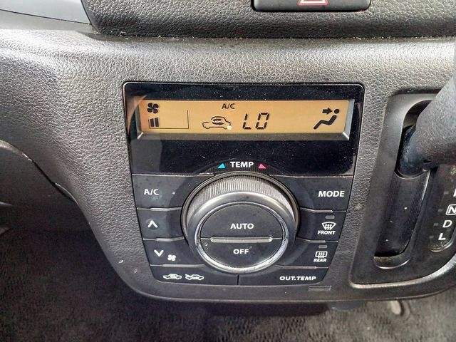 SUZUKI SPACIA 2017 Image 31