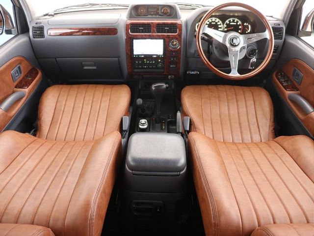 TOYOTA LANDCRUISER PRADO 2000 Image 31