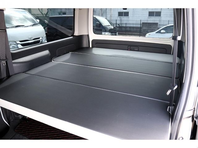 TOYOTA HIACE VAN 2WD 2020 Image 31