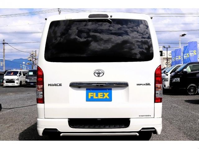 TOYOTA HIACE VAN 2WD 2020 Image 31