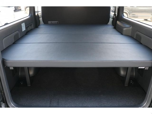 TOYOTA HIACE VAN 4WD 2025 Image 31