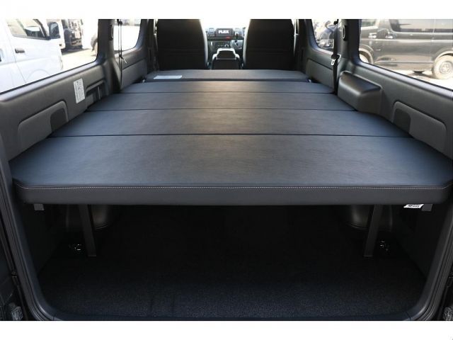 TOYOTA HIACE VAN 4WD 2025 Image 31