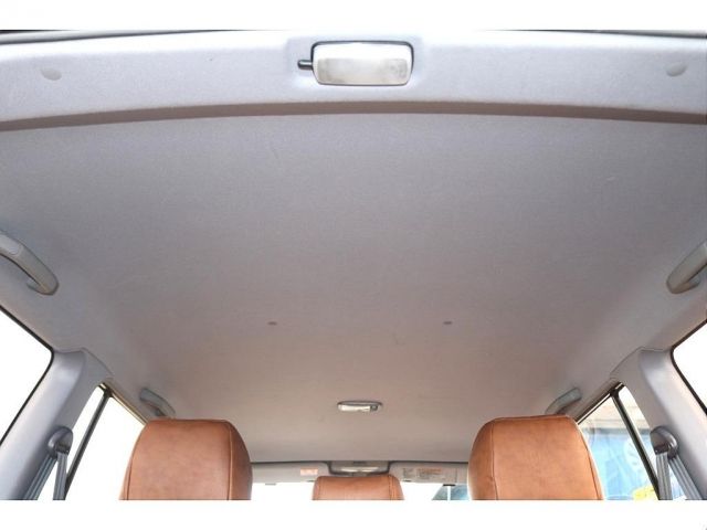 TOYOTA LANDCRUISER PRADO 2000 Image 31