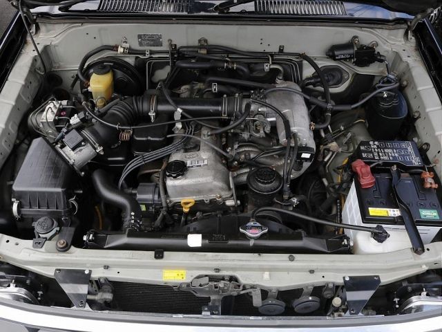 TOYOTA LANDCRUISER PRADO 2000 Image 31