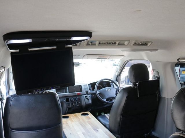 TOYOTA HIACE WAGON 4WD 2010 Image 31