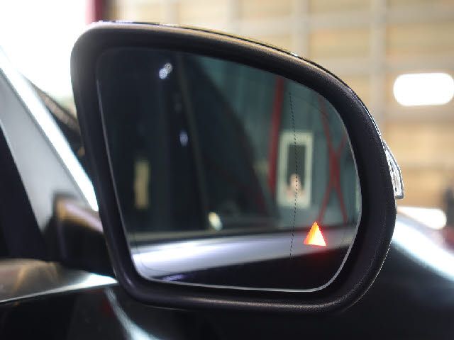 MERCEDES BENZ GLC CL 2019 Image 31