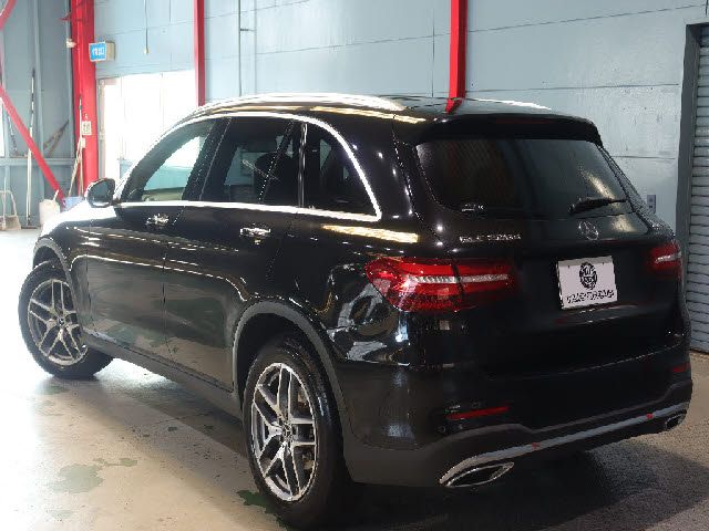 MERCEDES BENZ GLC CL 2019 Image 31