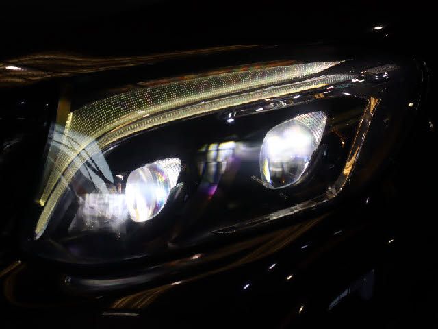 MERCEDES BENZ GLC CL 2019 Image 31