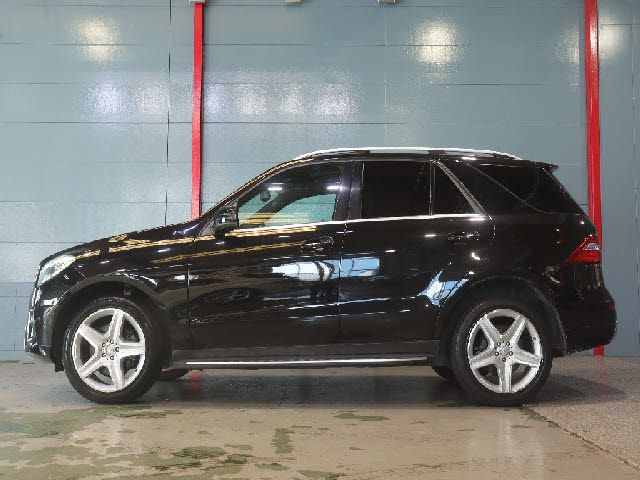 MERCEDES BENZ M CLAS 2015 Image 31