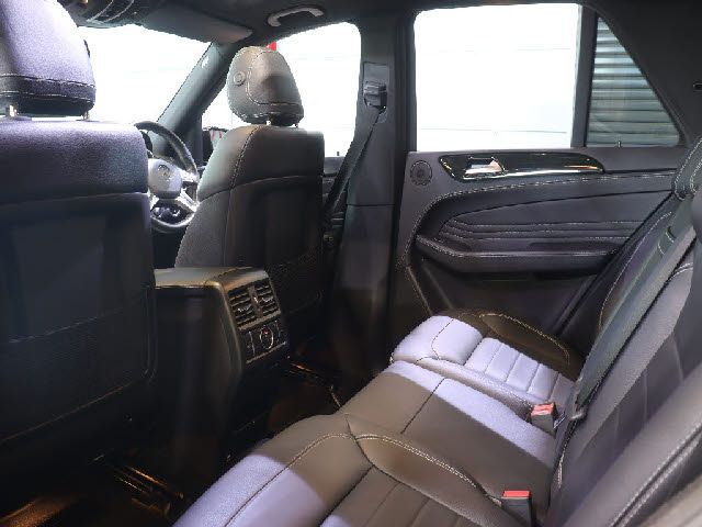 MERCEDES BENZ M CLAS 2015 Image 31