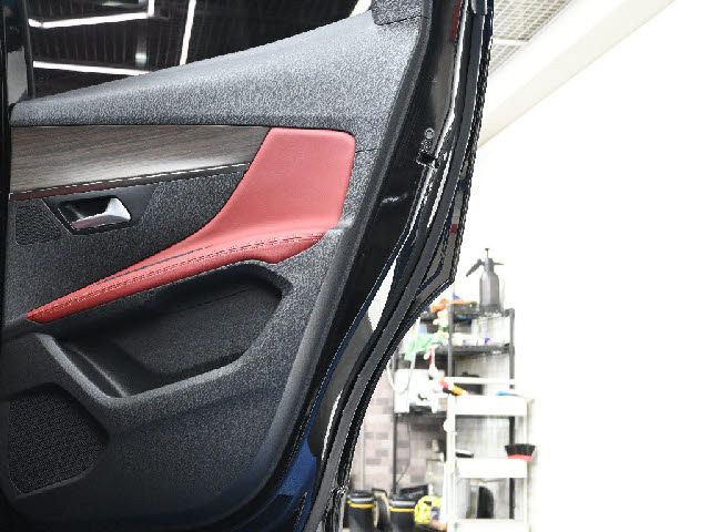 PEUGEOT 3008 2022 Image 31