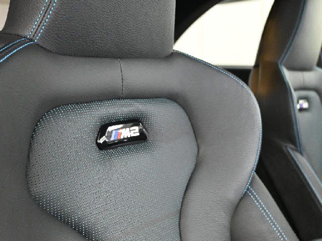 BMW M2 COUPE 2019 Image 31