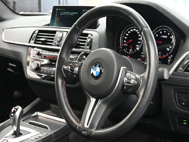 BMW M2 COUPE 2019 Image 31