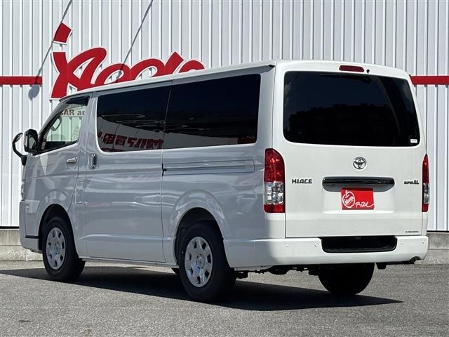 TOYOTA HIACE VAN 2WD 2025 Image 31