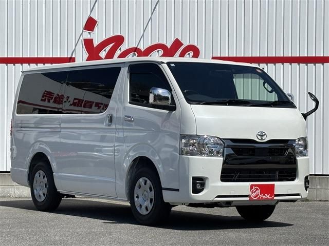 TOYOTA HIACE VAN 2WD 2025 Image 31