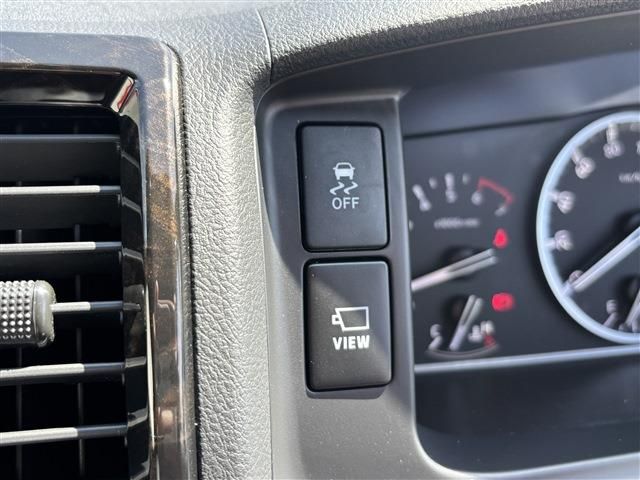 TOYOTA HIACE VAN 2WD 2025 Image 31