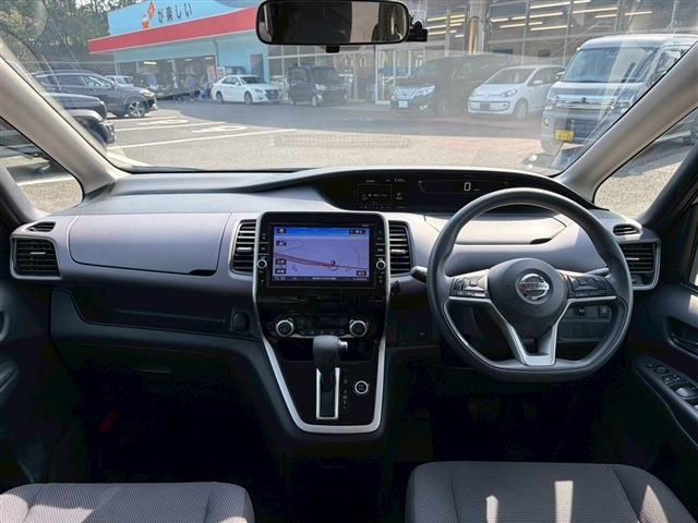 NISSAN SERENA  S-HYBRID 2018 Image 31