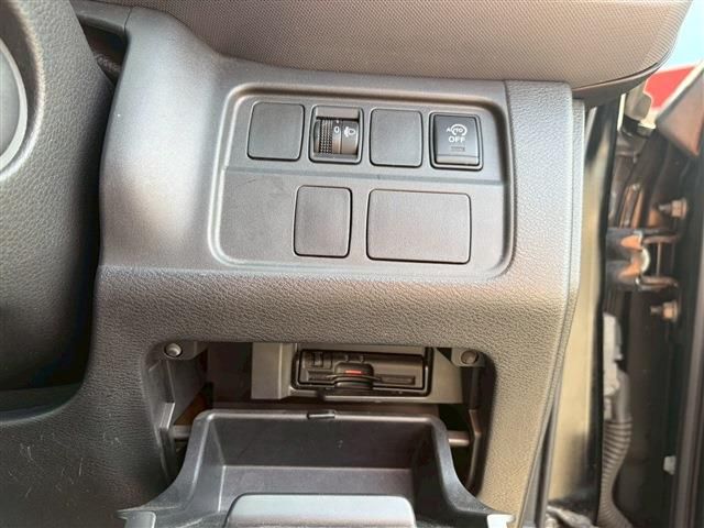 NISSAN SERENA  S-HYBRID 2018 Image 31