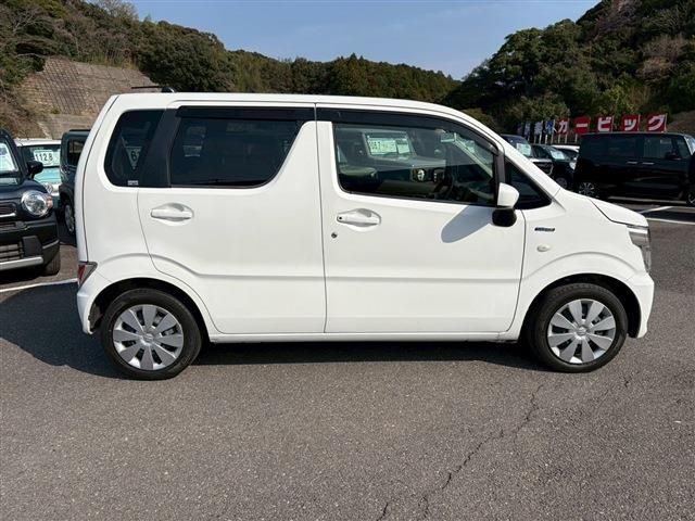 SUZUKI WAGON R 2021 Image 31