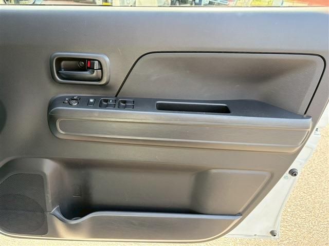 SUZUKI WAGON R 2021 Image 31