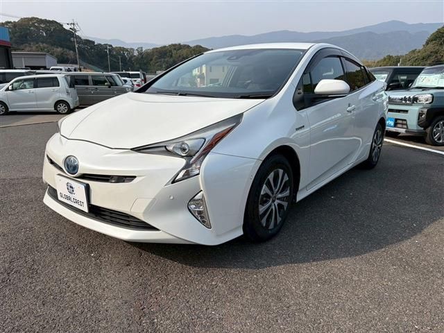 TOYOTA PRIUS 2016 Image 31