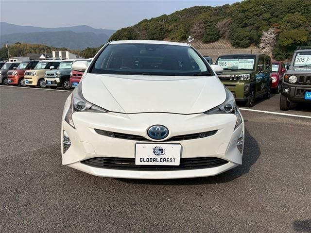 TOYOTA PRIUS 2016 Image 31