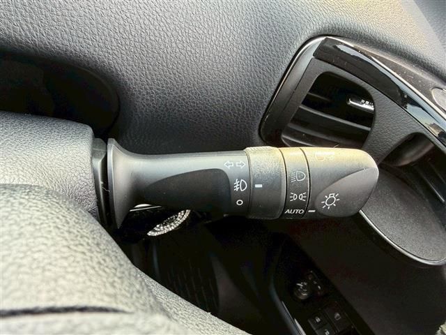 TOYOTA PRIUS 2016 Image 31