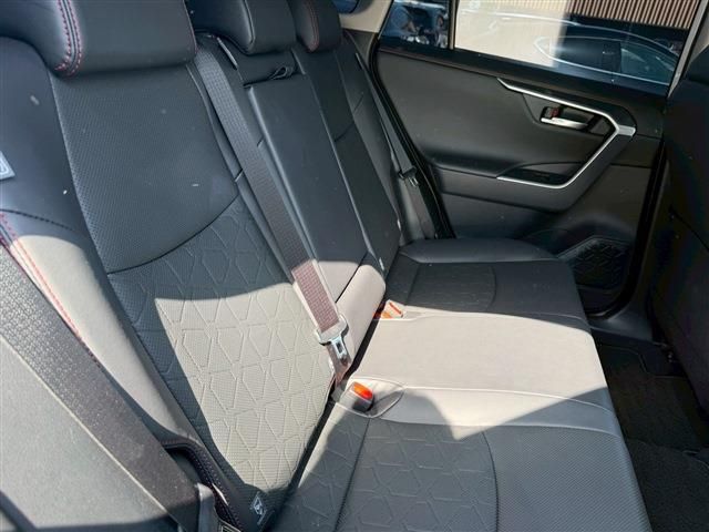 TOYOTA RAV4 HYBRID 4WD 2024 Image 31