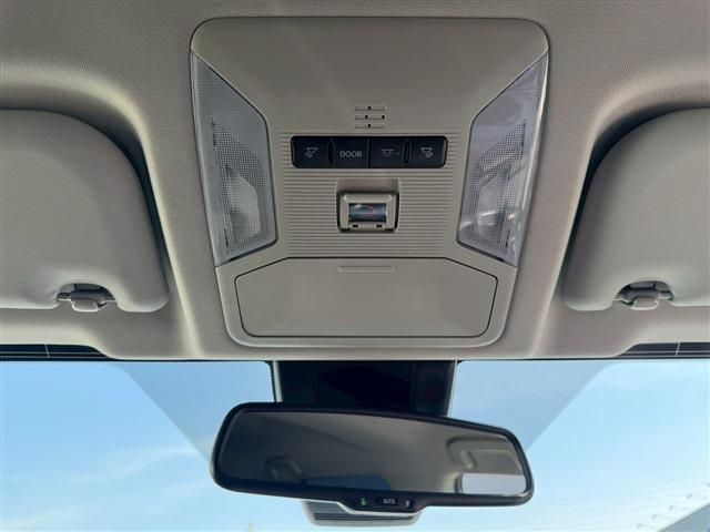 TOYOTA RAV4 HYBRID 4WD 2024 Image 31