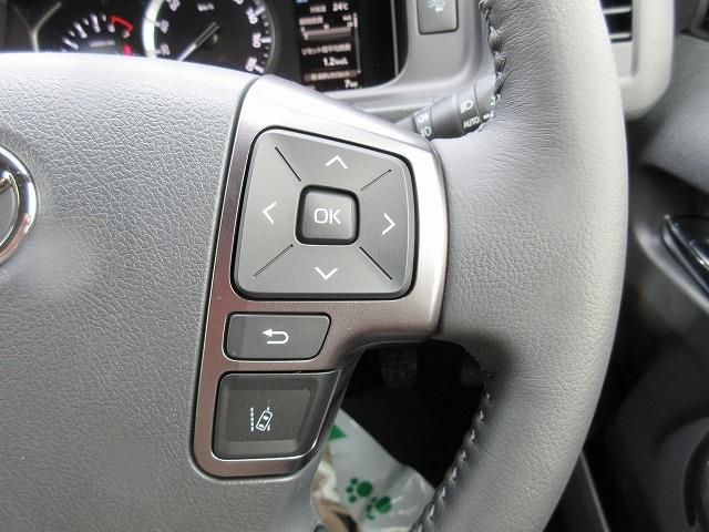 TOYOTA HIACE VAN 2WD 2025 Image 31