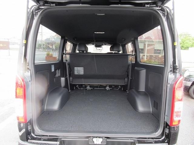 TOYOTA HIACE VAN 2WD 2025 Image 31