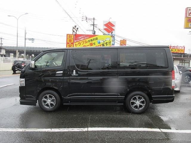 TOYOTA HIACE VAN 2WD 2025 Image 31