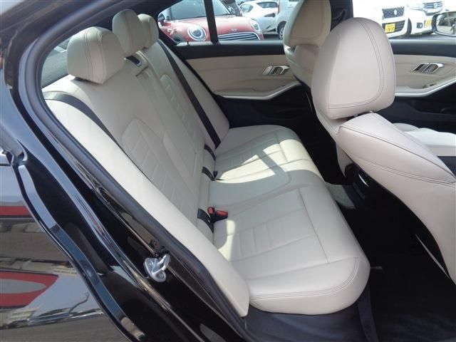 BMW 3SERIES SEDAN 2019 Image 31