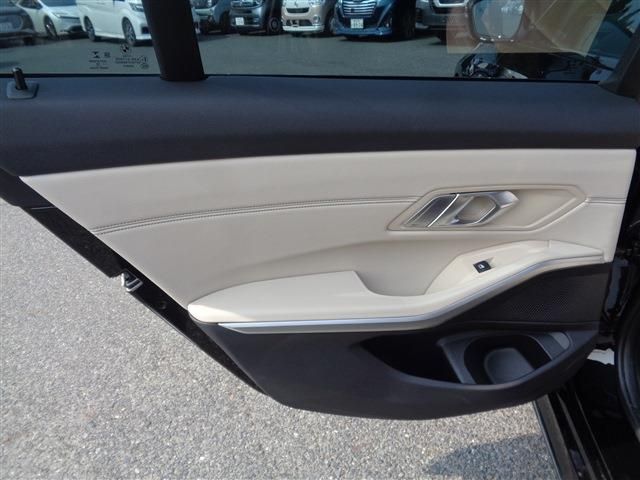 BMW 3SERIES SEDAN 2019 Image 31