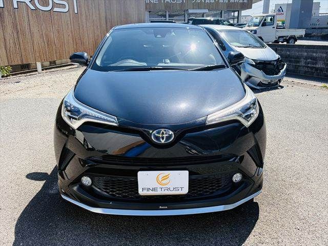 TOYOTA C-HR 2017 Image 31