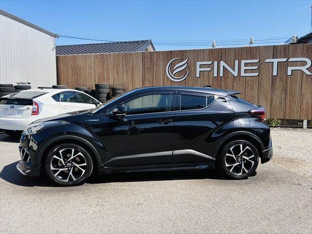 TOYOTA C-HR 2017 Image 31