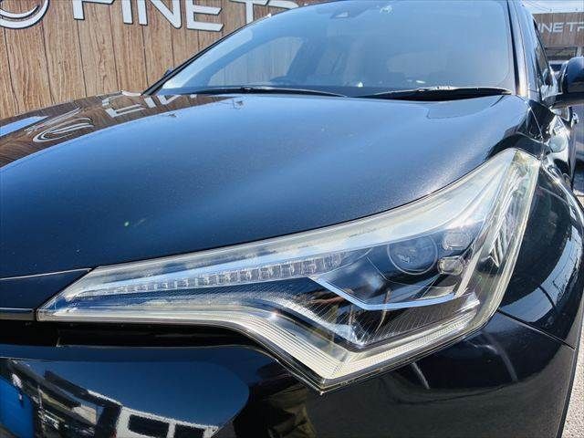 TOYOTA C-HR 2017 Image 31