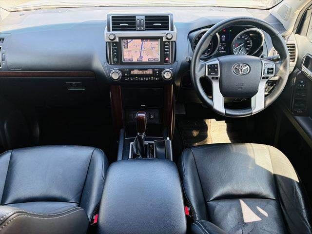 TOYOTA LANDCRUISER PRADO 2015 Image 31